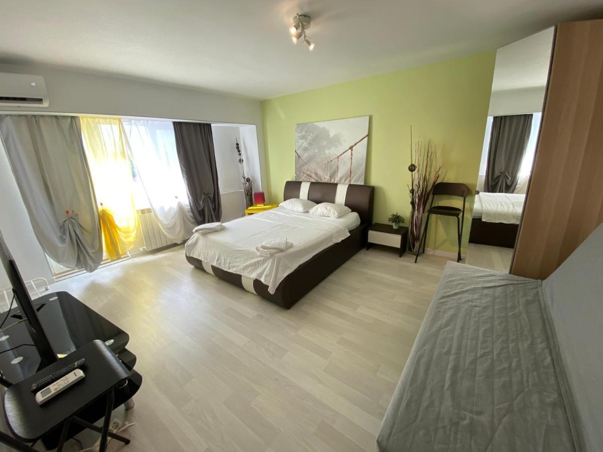 New Green Apartment Studio 1 Букурещ Екстериор снимка